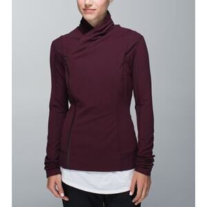 Lululemon Bhakti Yoga Jacket Size 8 
Color Bordeaux Drama $118 retail value